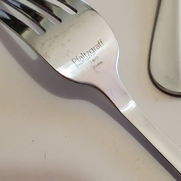 Pfaltzgraff Courtland Salad Fork set of 5 stainless 6 3/4" - Picture 7 of 7